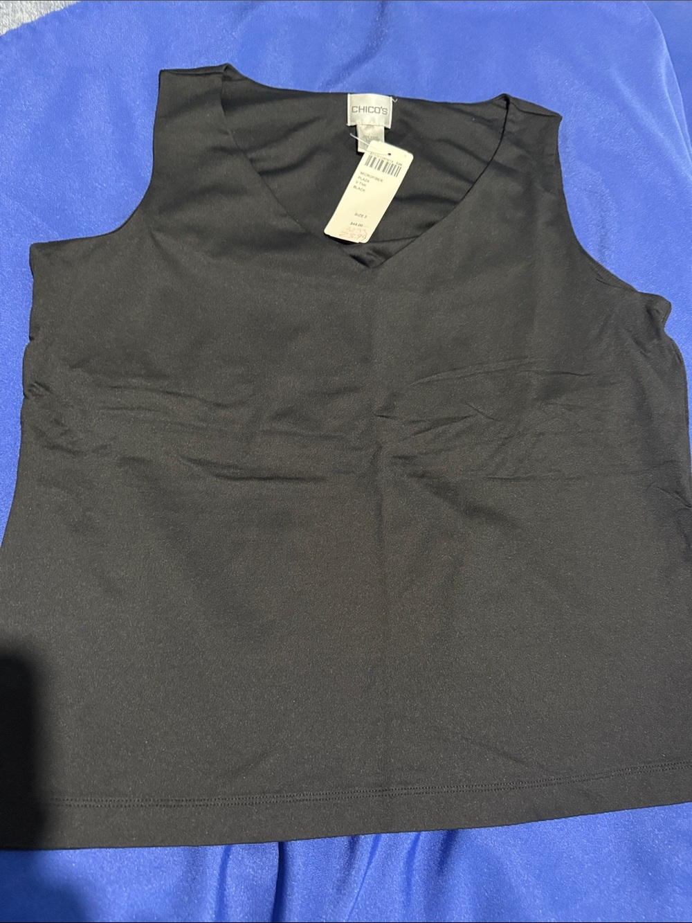 Chico's Black V-Neck Sleeveless Shell